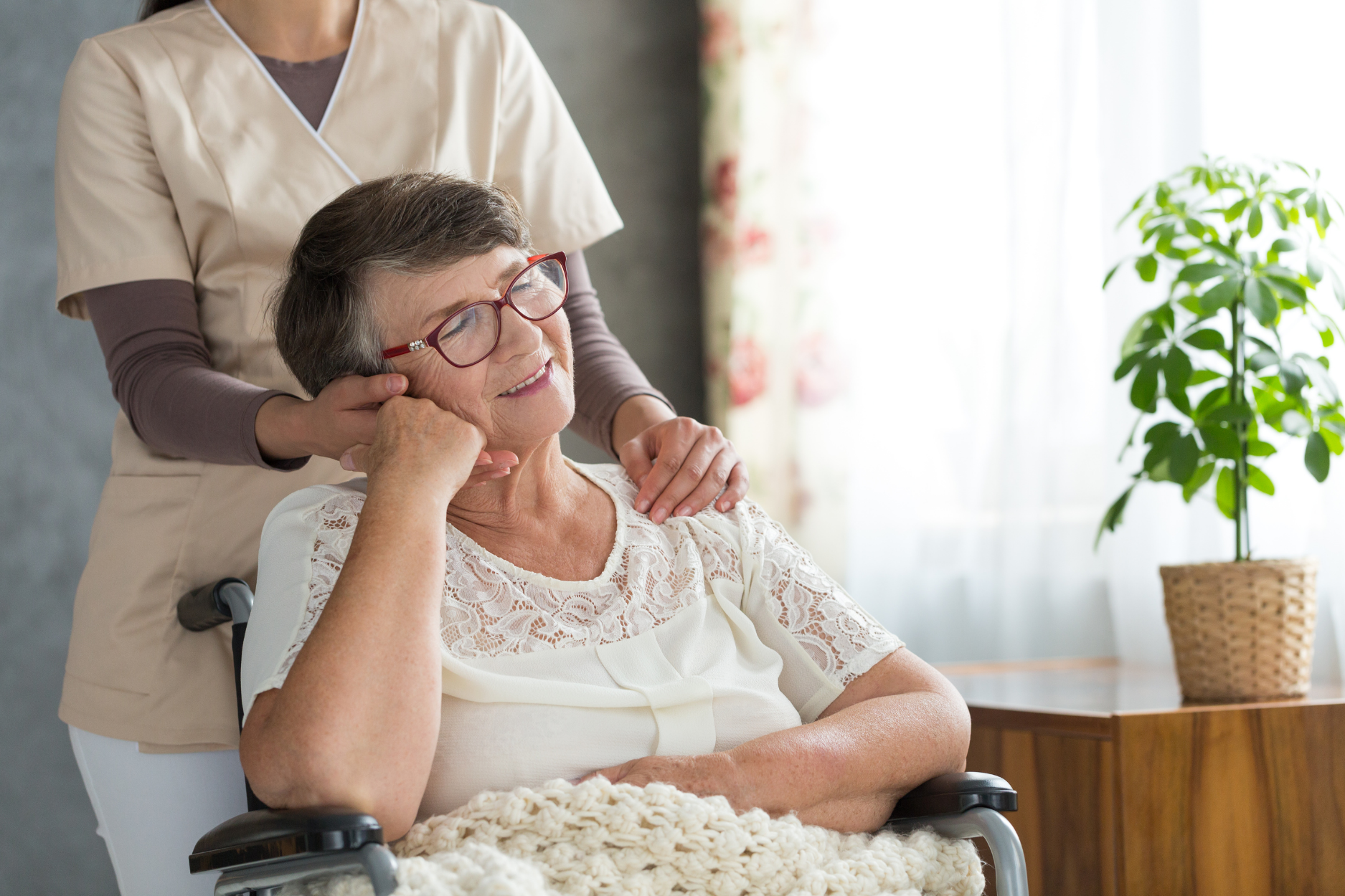 Non-medical home care moment 4 — caregiver and client